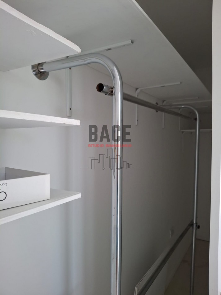 ESPECTACULAR OFERTA UNICA - CASA CON VISTA Y BAJADA AL LAGO MARI MENUCO - NEUQUEN 