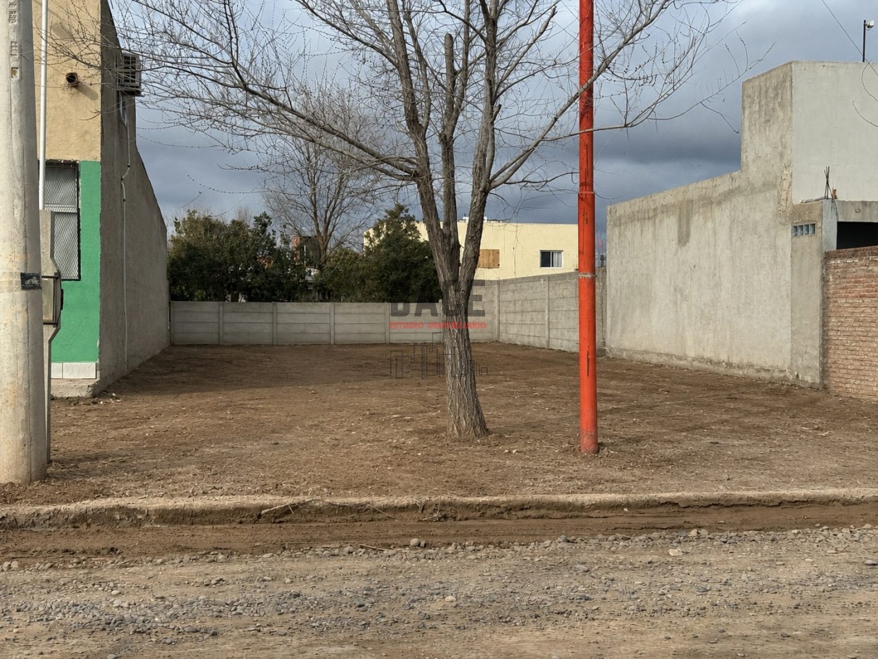  Terreno Con Escritura En Venta - Barrio Residencial Don Higinio 1!! Fernandez Oro!