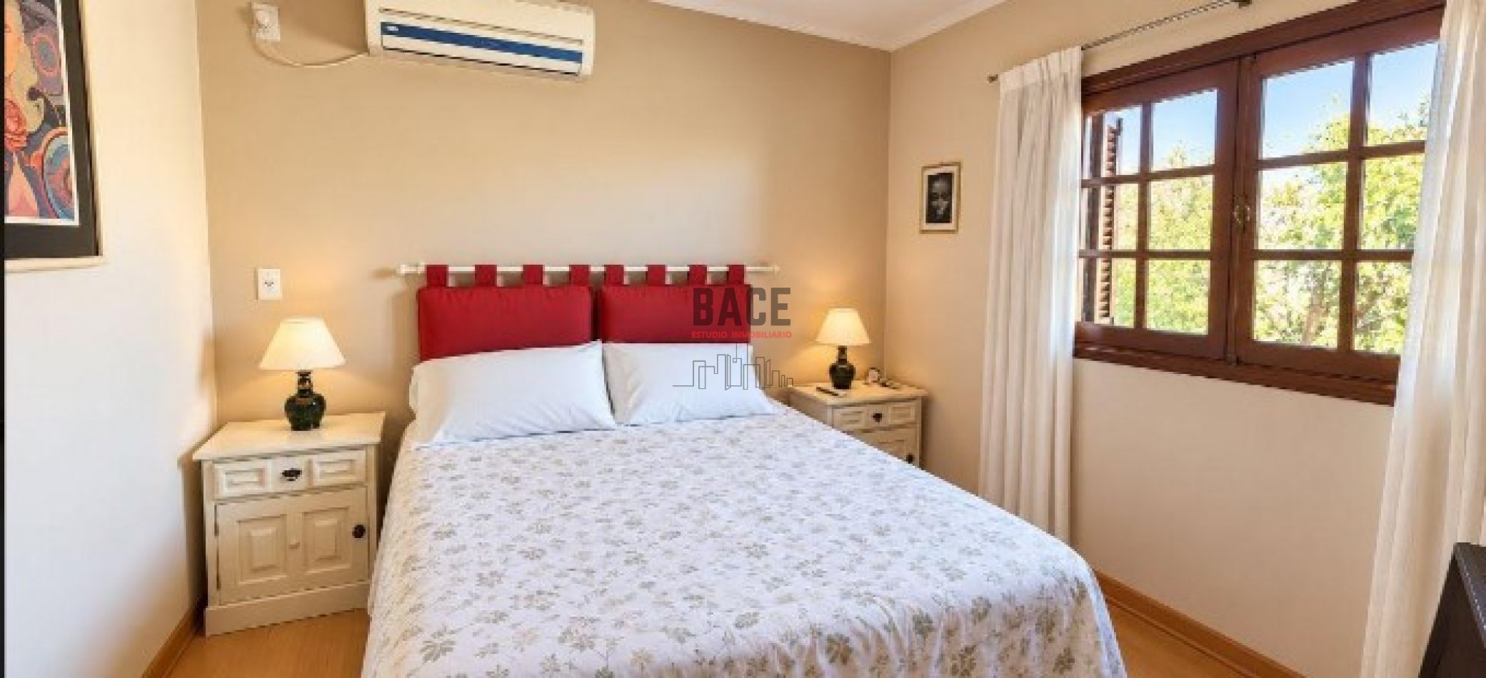 VENTA! Casa Tradicional en Excelente Ubicacion - Neuquen Capital.