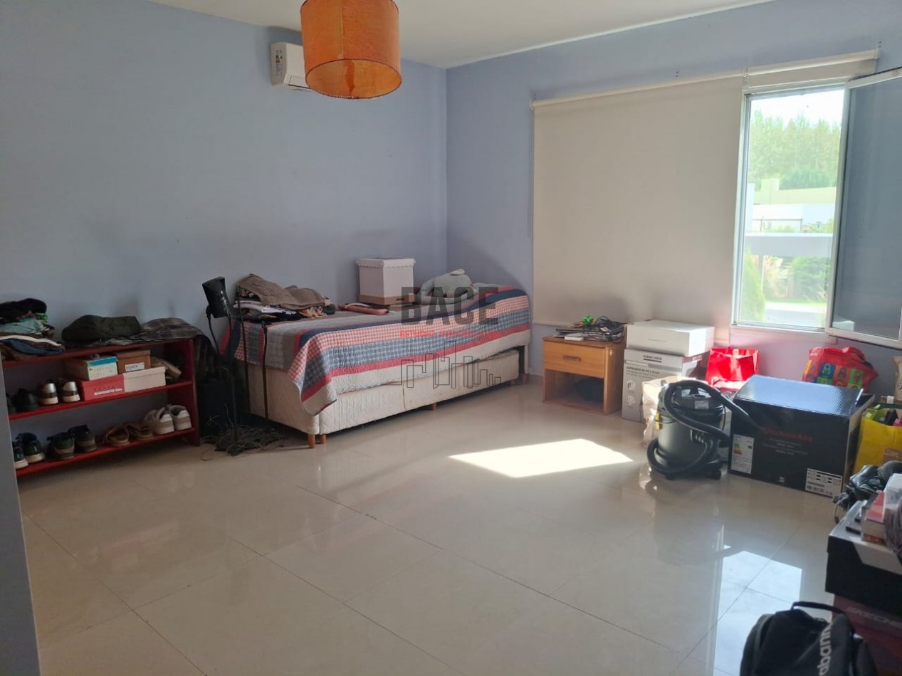 VENTA Hermosa Casa B° privado Elementos - Plottier