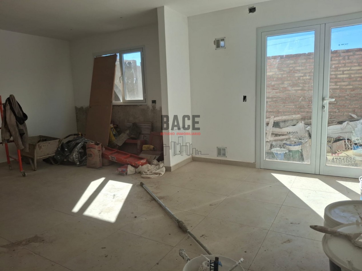 OPORTUNIDAD! VENTA DE DUPLEX A ESTRENAR EN FDEZ ORO!!