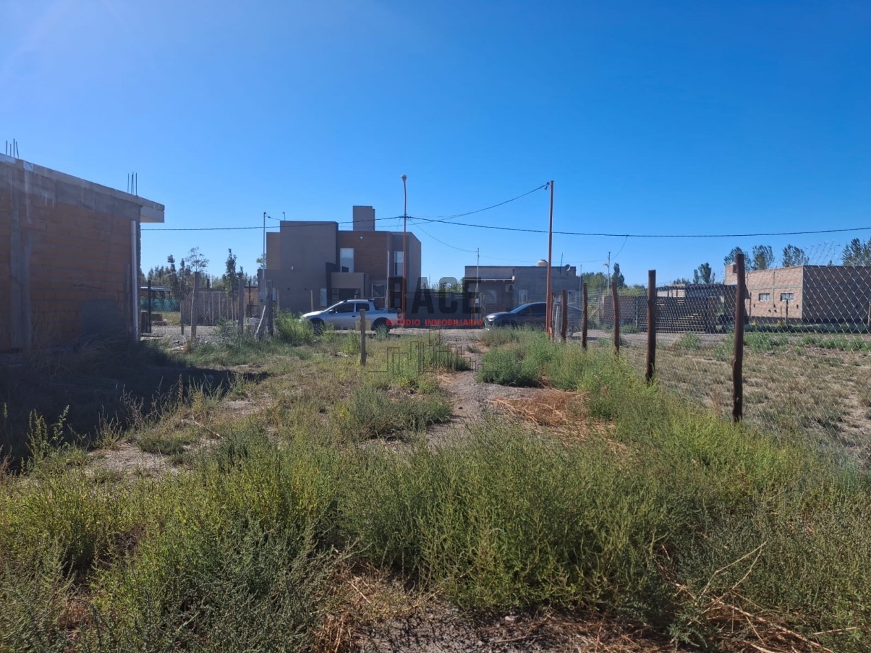 VENTA LOTE en Barrio LA CIGARRA - FERNANDEZ ORO - 600 MTS
