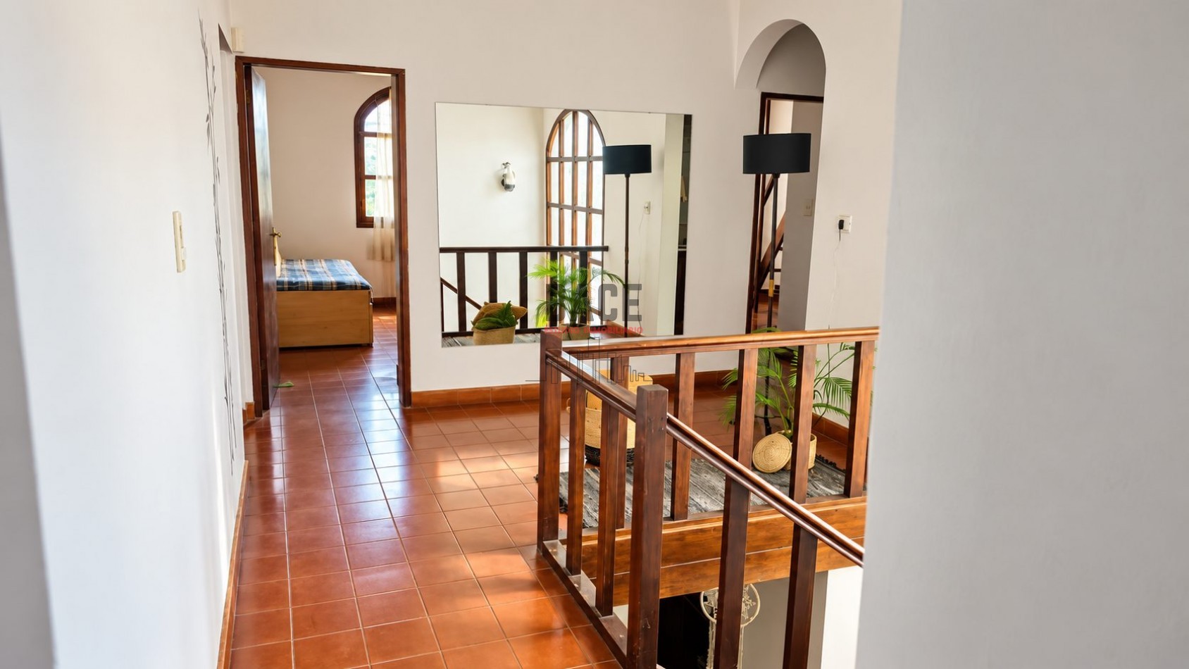 El Encanto Colonial Español Elevado a la Alta Gama Residencial en corazon del centro de Cipolletti!