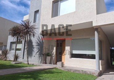 VENTA Hermosa Casa B° privado Elementos - Plottier